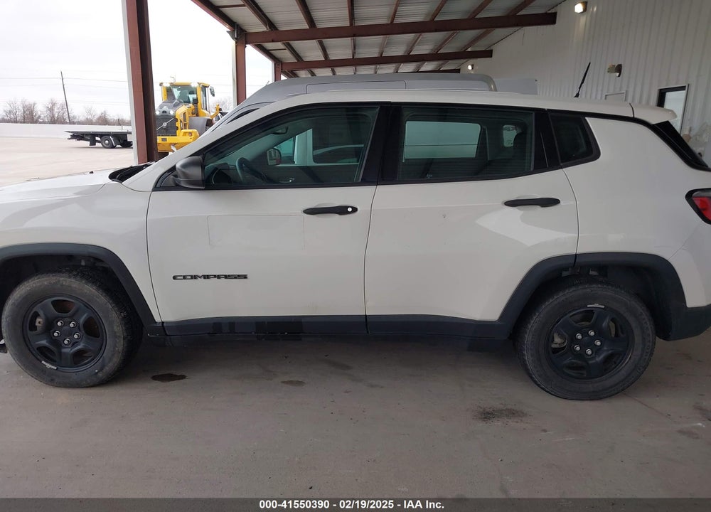 2018 JEEP COMPASS SPORT FWD VIN: 3C4NJCABXJT326901