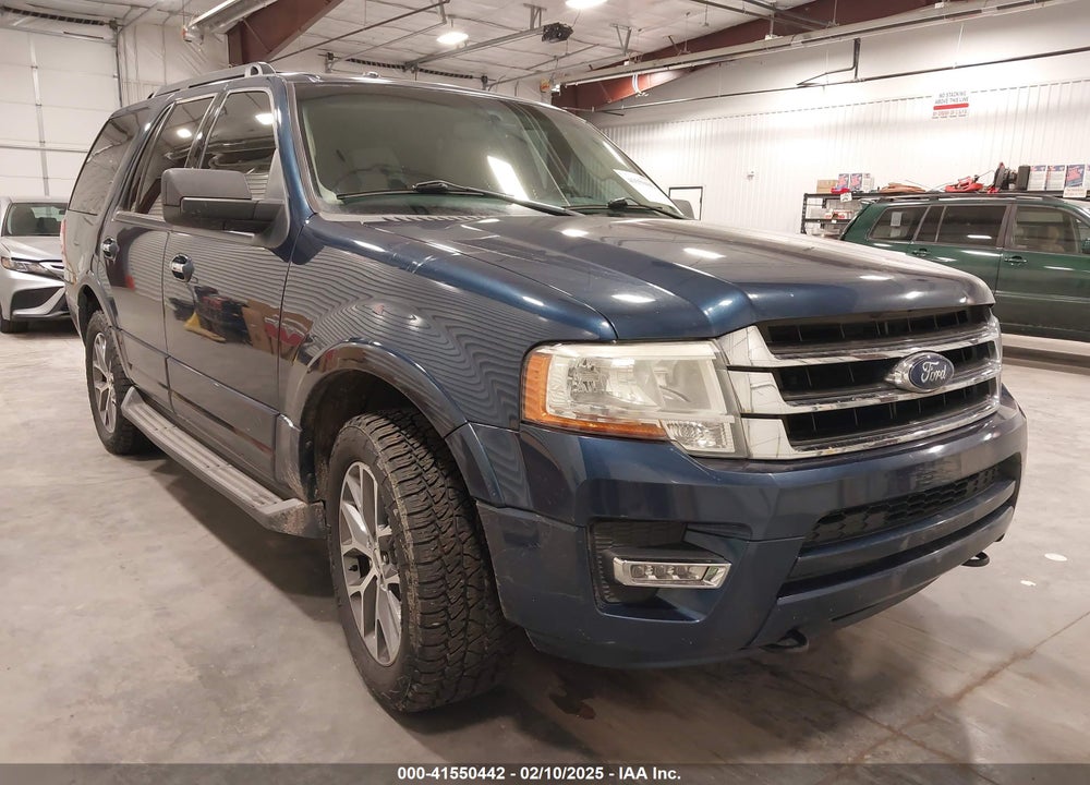 2015 FORD EXPEDITION XLT VIN: 1FMJU1JT6FEF31038