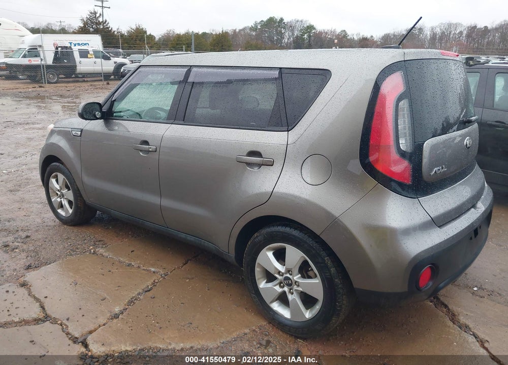 2018 KIA SOUL VIN: KNDJN2A20J7596656