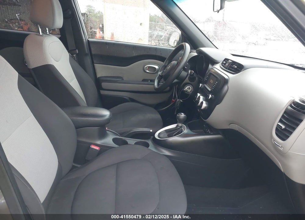 2018 KIA SOUL VIN: KNDJN2A20J7596656