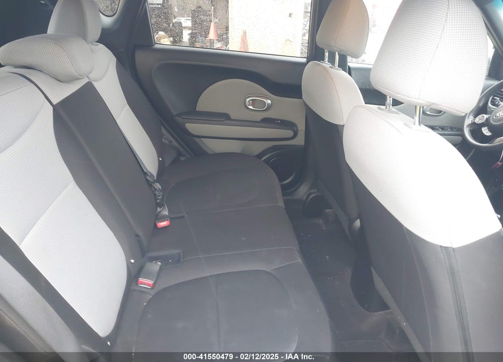 2018 KIA SOUL VIN: KNDJN2A20J7596656
