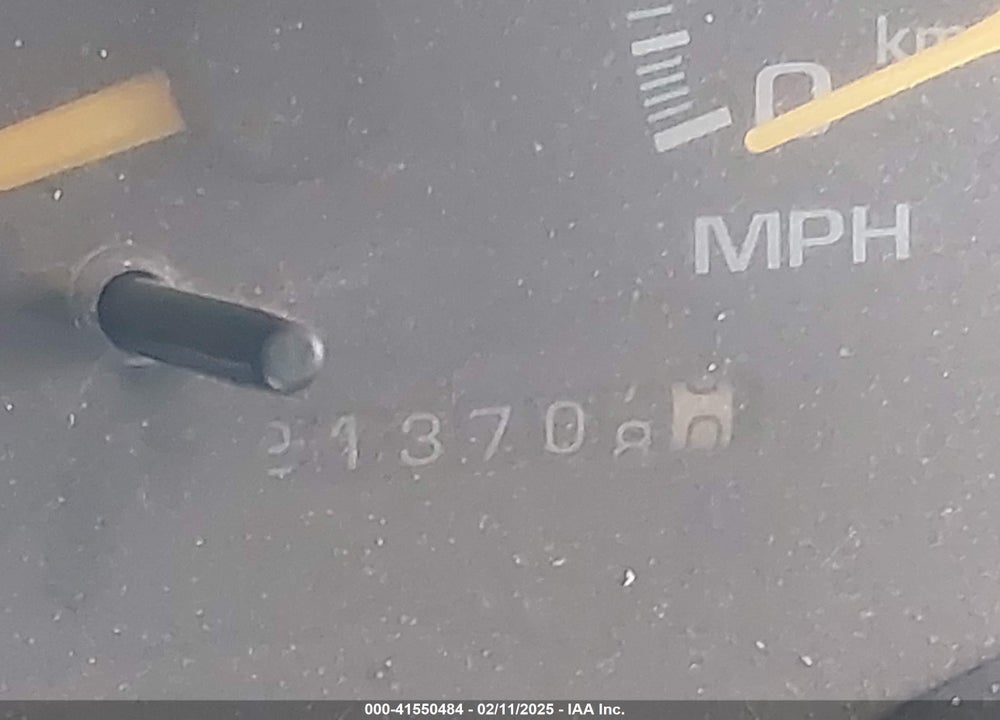 1999 GMC YUKON VIN: 1GKEK13R1XJ758647