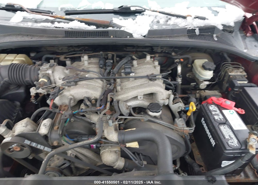 2005 KIA SORENTO VIN: KNDJC733X55402287