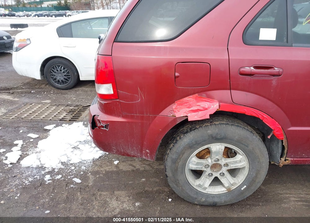2005 KIA SORENTO VIN: KNDJC733X55402287