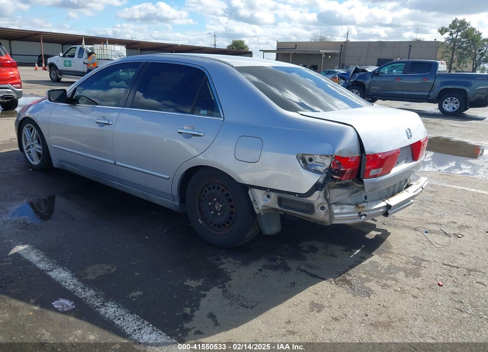 2005 HONDA ACCORD 2.4 LX VIN: 1HGCM56425L000856