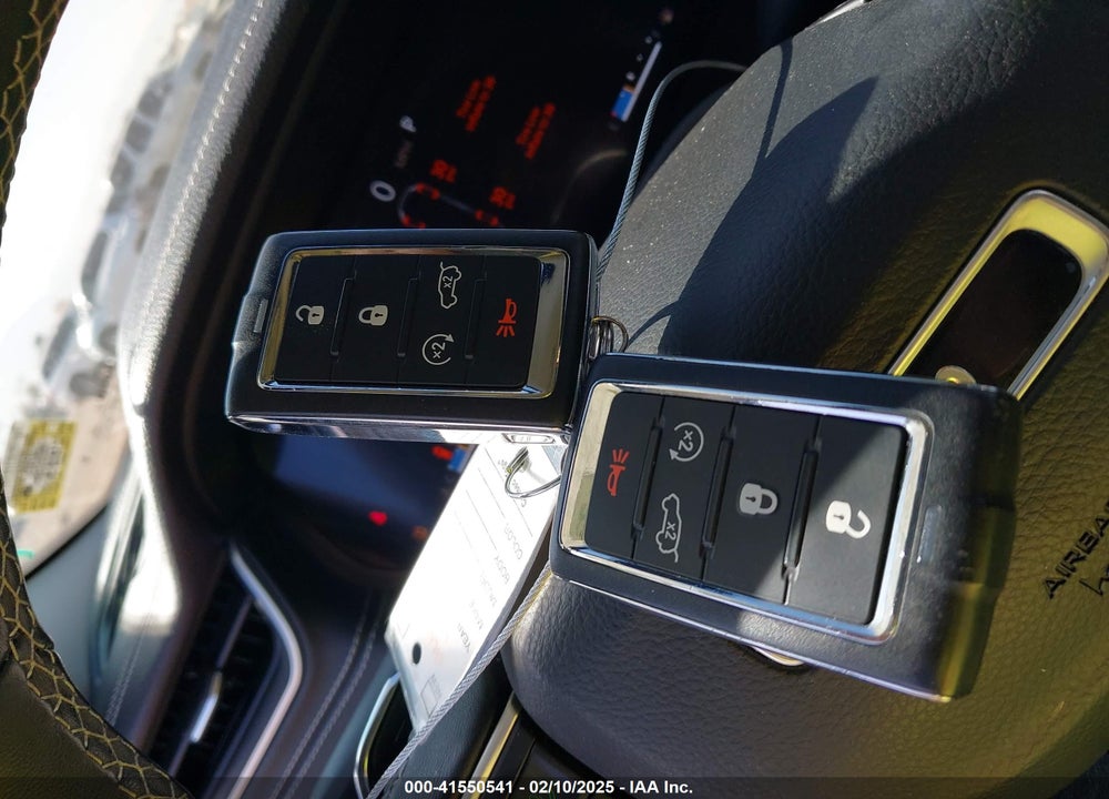2022 JEEP GRAND CHEROKEE L LIMITED 4X4 VIN: 1C4RJKBG5N8525462