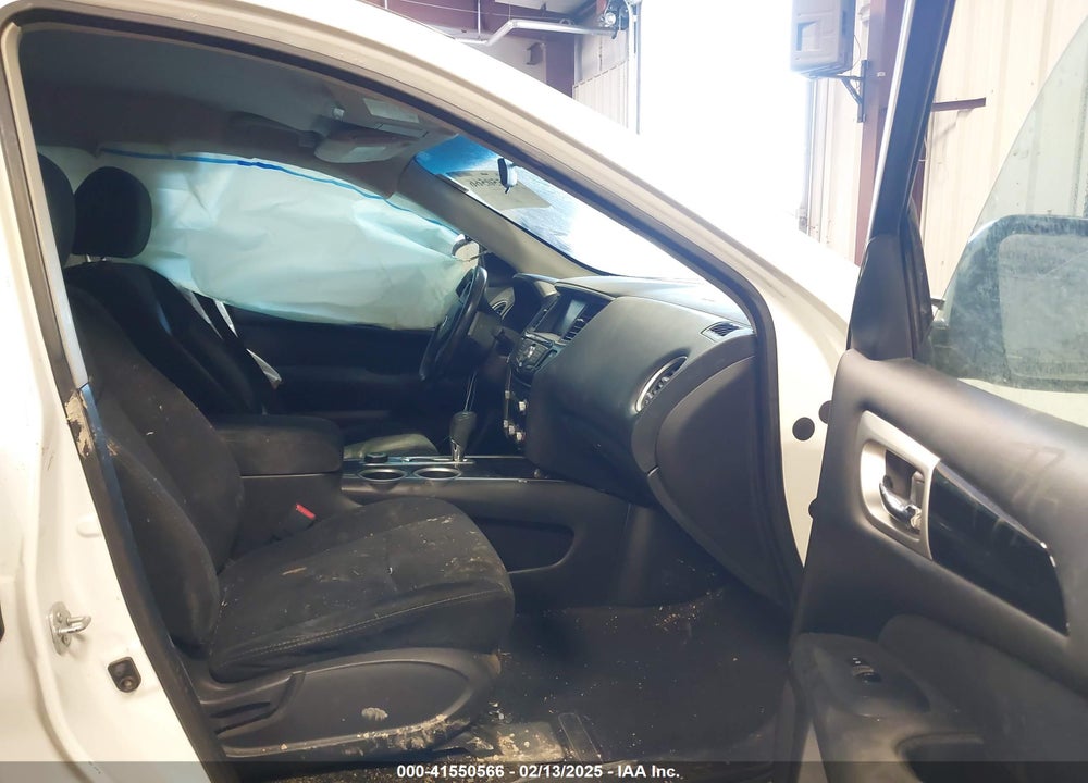 2014 NISSAN PATHFINDER SV VIN: 5N1AR2MM7EC600891