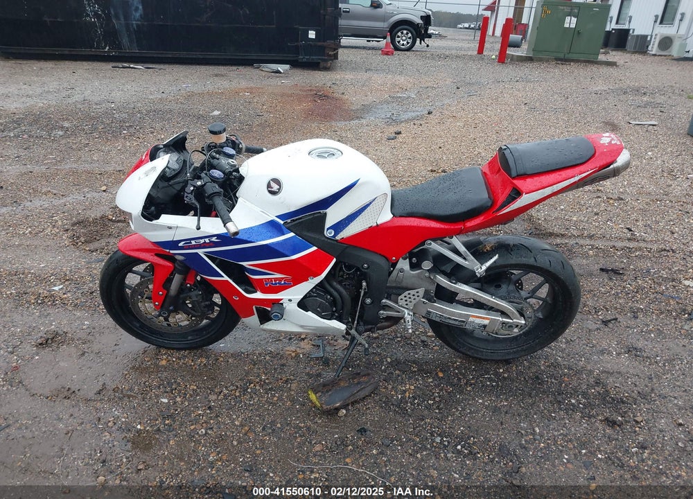 2013 HONDA CBR600 RR VIN: JH2PC4014DK600110