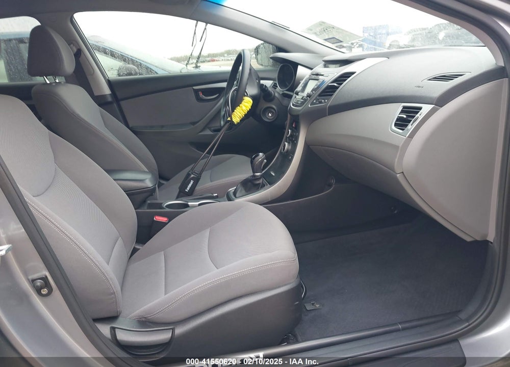 2014 HYUNDAI ELANTRA SE VIN: KMHDH4AE5EU037147