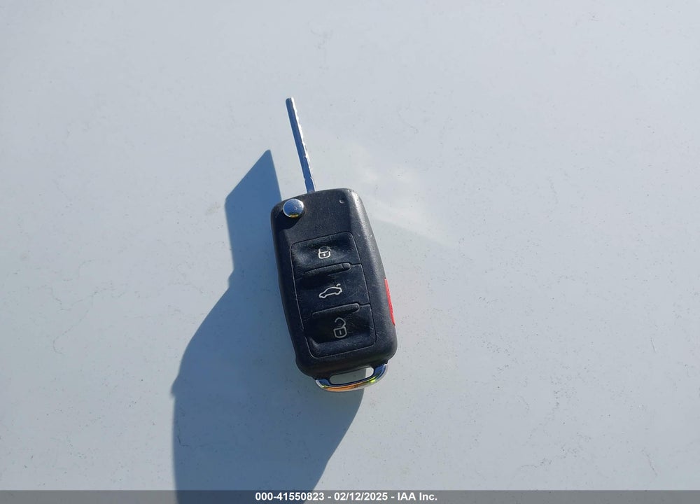 2015 VOLKSWAGEN JETTA VIN: 3VW2K7AJ0FM357328