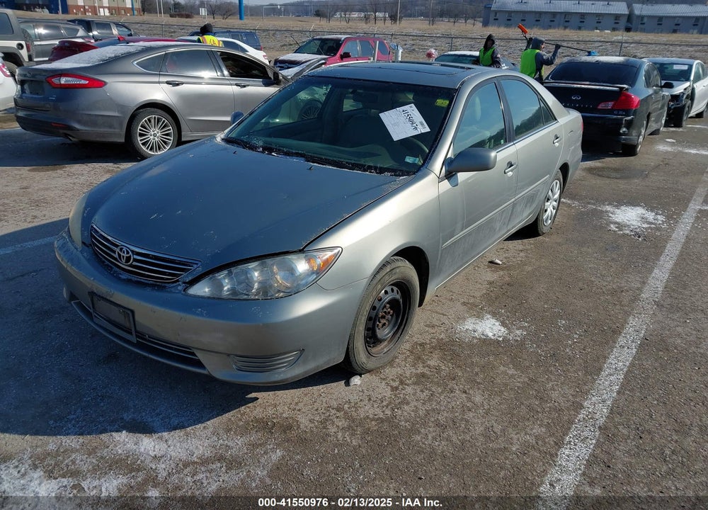 2005 TOYOTA CAMRY LE VIN: 4T1BE32K05U577990