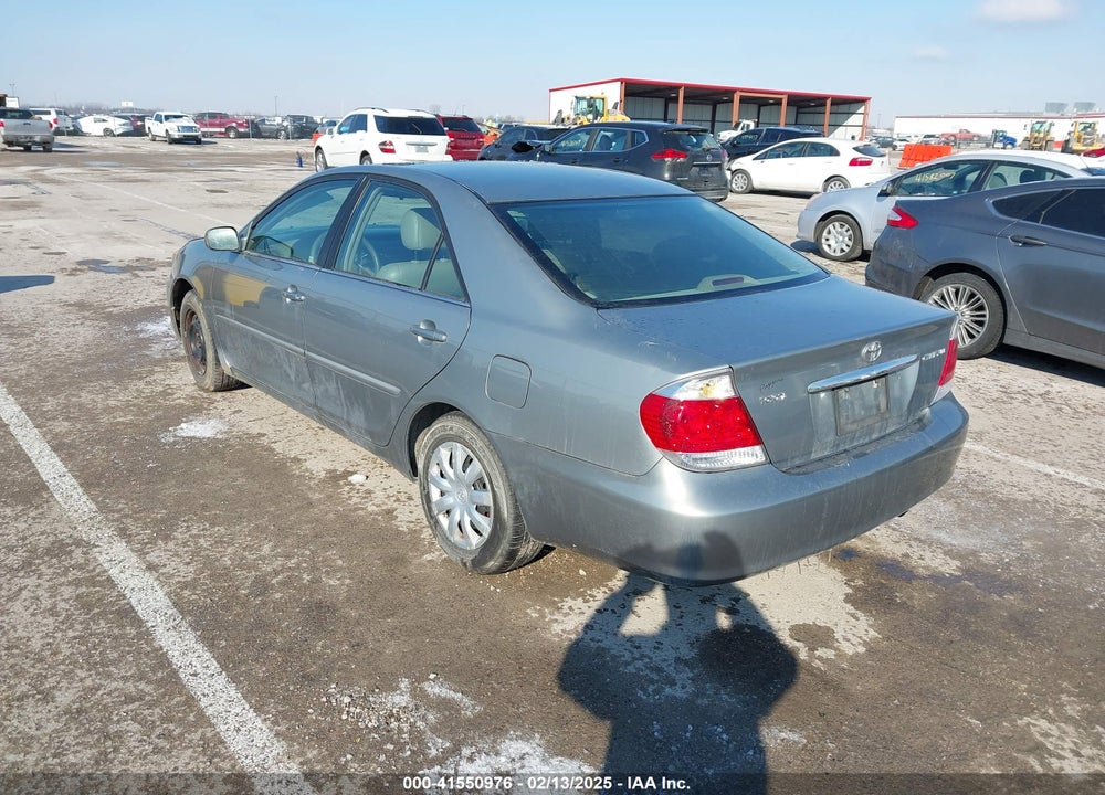 2005 TOYOTA CAMRY LE VIN: 4T1BE32K05U577990