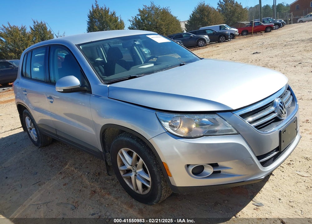 2011 VOLKSWAGEN TIGUAN S VIN: WVGBV7AX5BW549090