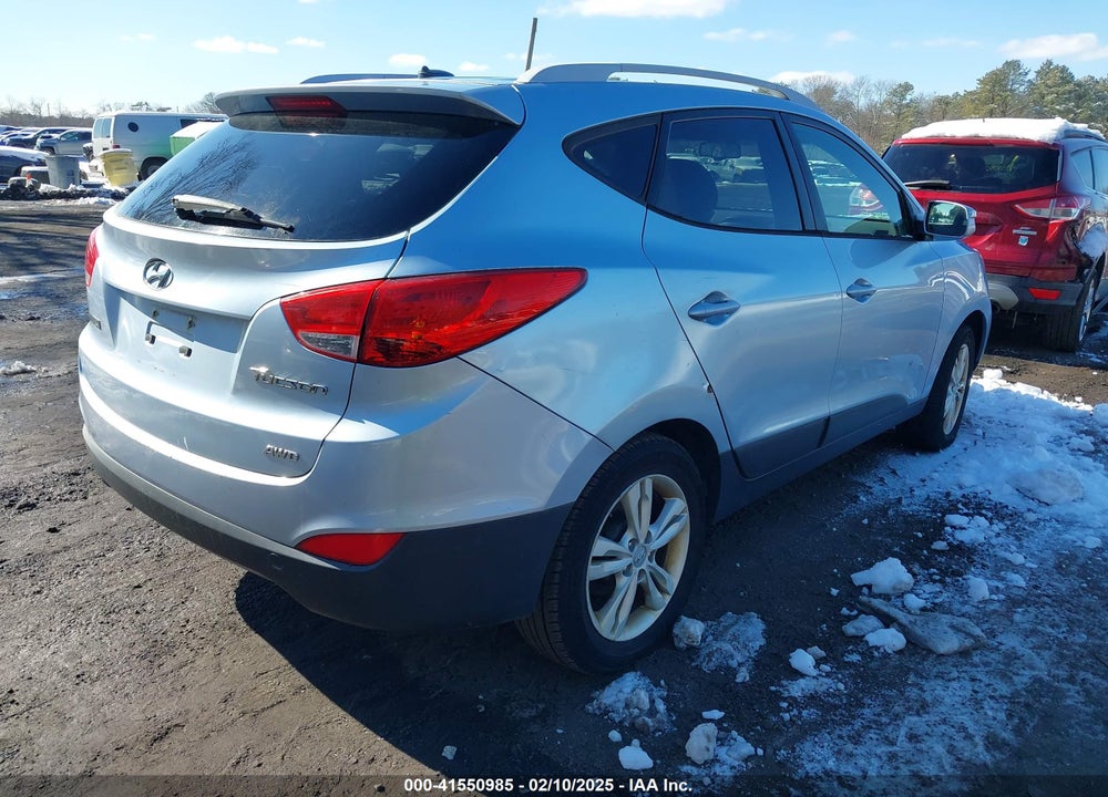 2012 HYUNDAI TUCSON GLS VIN: KM8JUCAC2CU371415