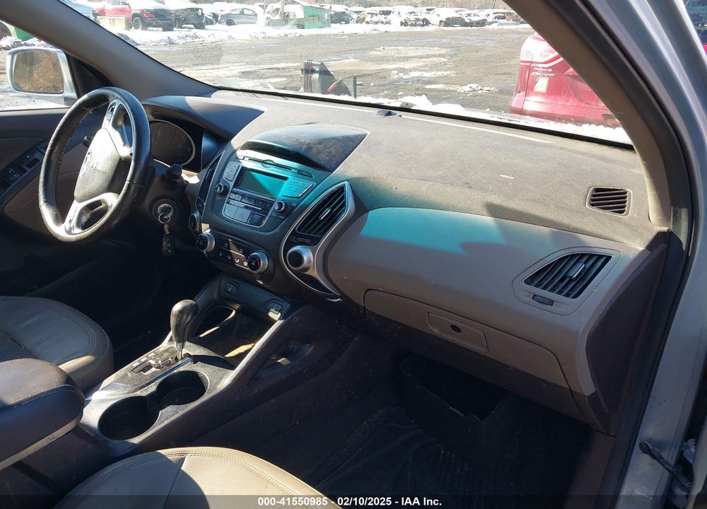 2012 HYUNDAI TUCSON GLS VIN: KM8JUCAC2CU371415