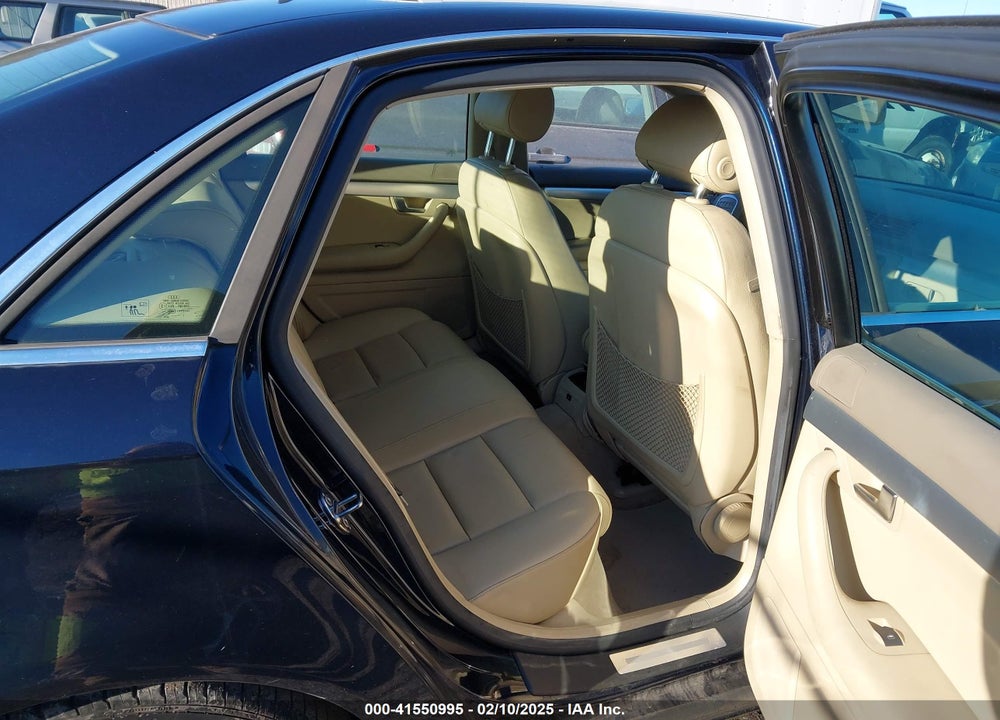 2007 AUDI A4 2.0T VIN: WAUAF78E67A222099