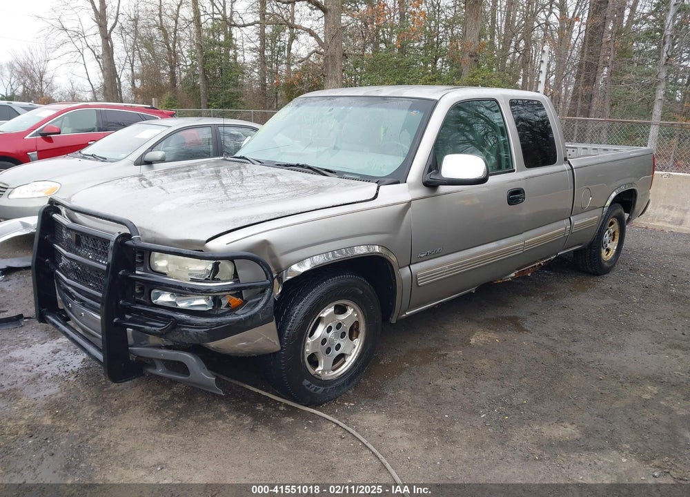 2000 CHEVROLET SILVERADO 1500 VIN: 2GCEC19T1Y1380448