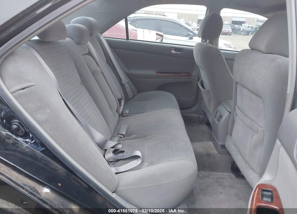2005 TOYOTA CAMRY XLE VIN: 4T1BE32K45U423119