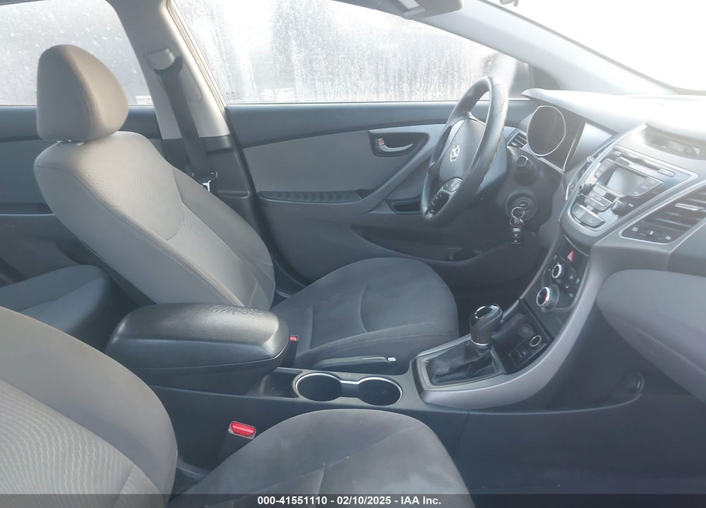 2015 HYUNDAI ELANTRA VIN: KMHDH4AE3FU415984