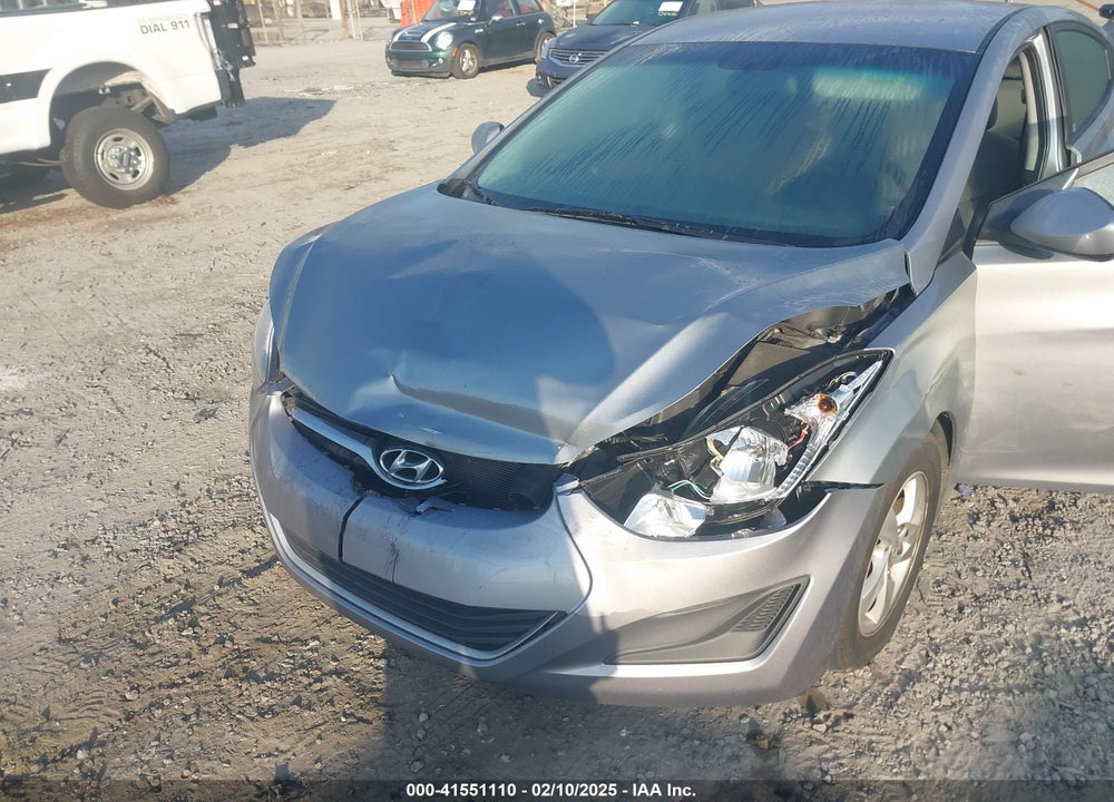 2015 HYUNDAI ELANTRA VIN: KMHDH4AE3FU415984
