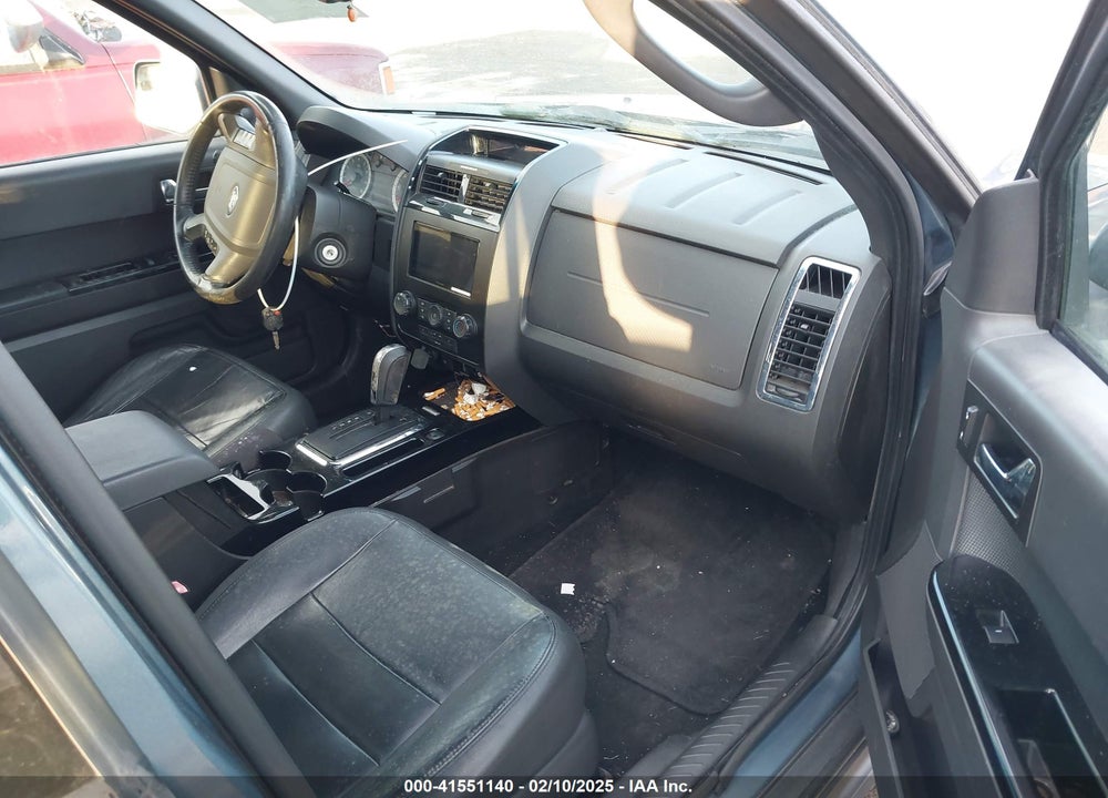 2011 FORD ESCAPE VIN: 1FMCU9EG4BKC24077