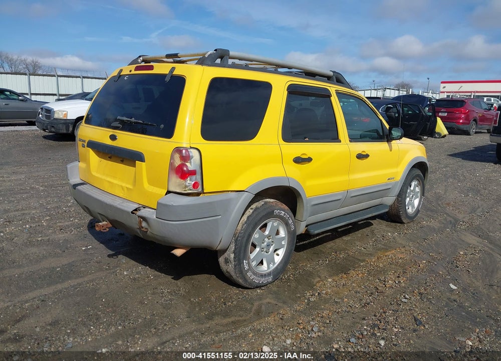 2002 FORD ESCAPE XLT VIN: 1FMCU04152KC28633