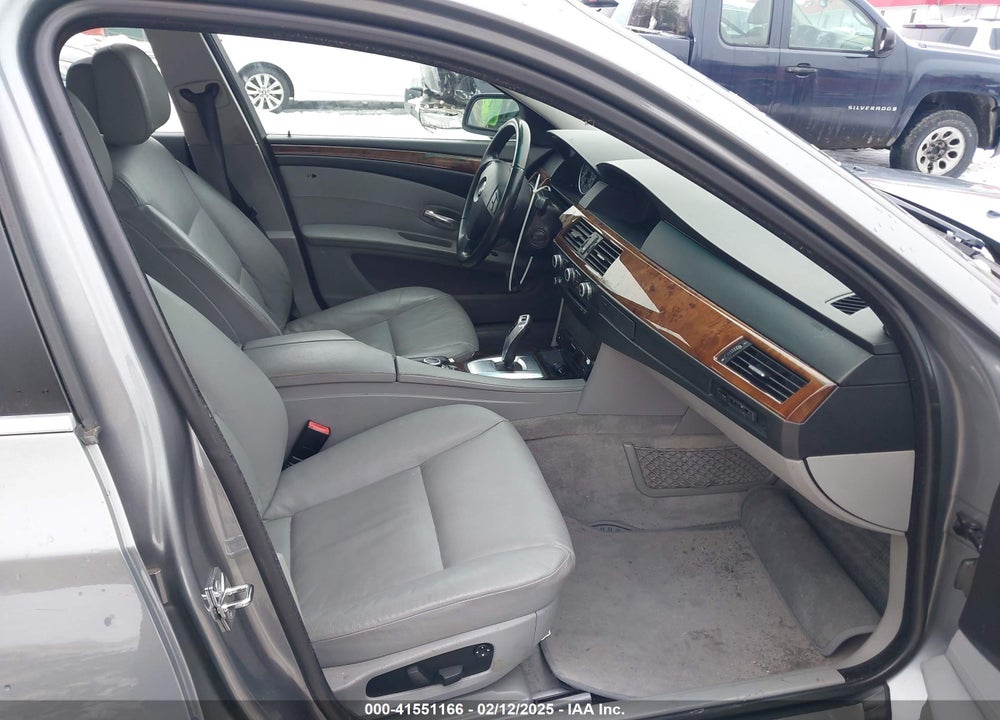 2010 BMW 528I VIN: WBANU5C5XAC124479