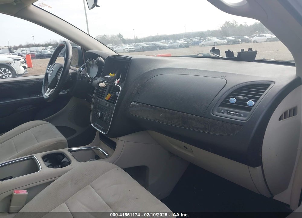 2011 DODGE GRAND CARAVAN VIN: 2D4RN5DG5BR790727