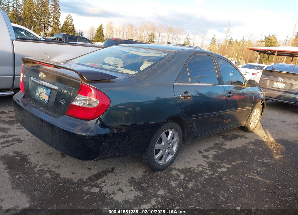2002 TOYOTA CAMRY LE VIN: JTDBE32K820129827