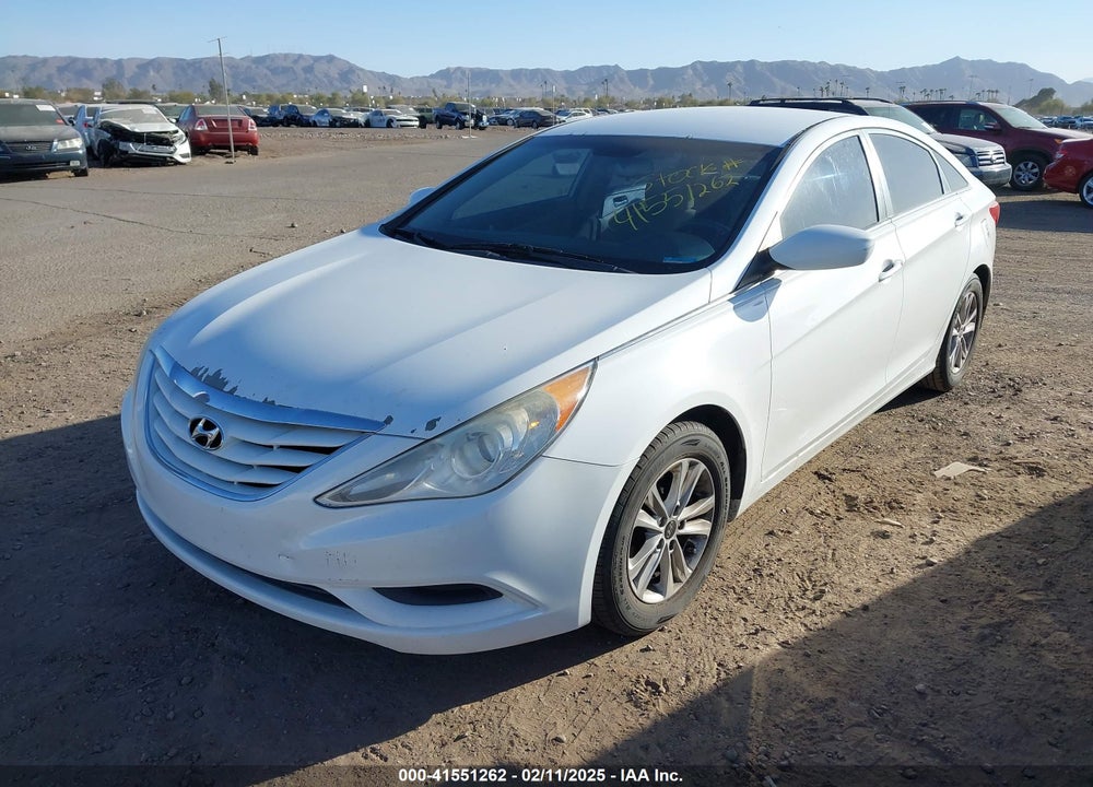 2013 HYUNDAI SONATA VIN: 5NPEB4AC6DH746235