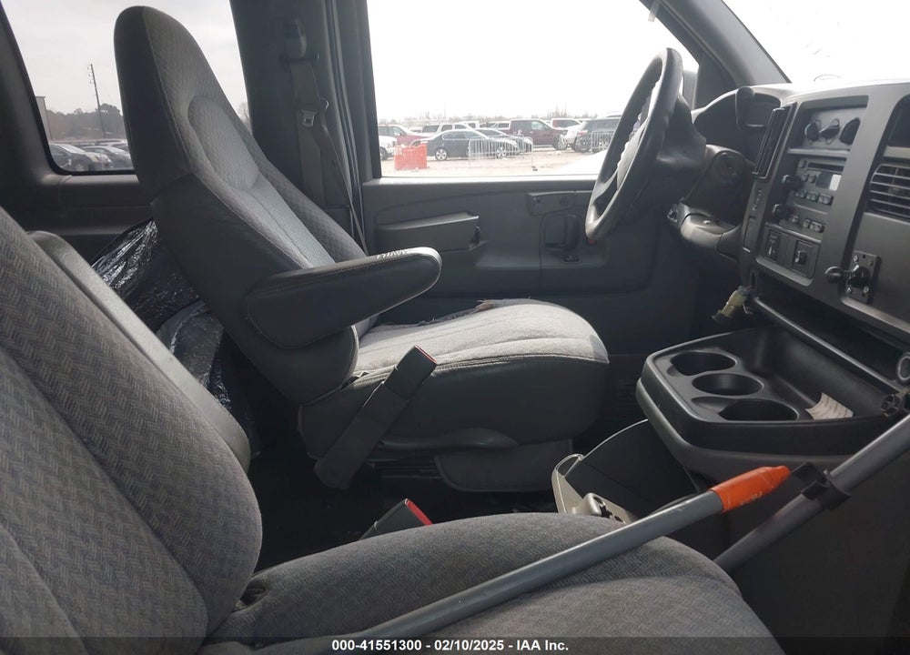 2007 CHEVROLET EXPRESS LS VIN: 1GAHG39U671185576