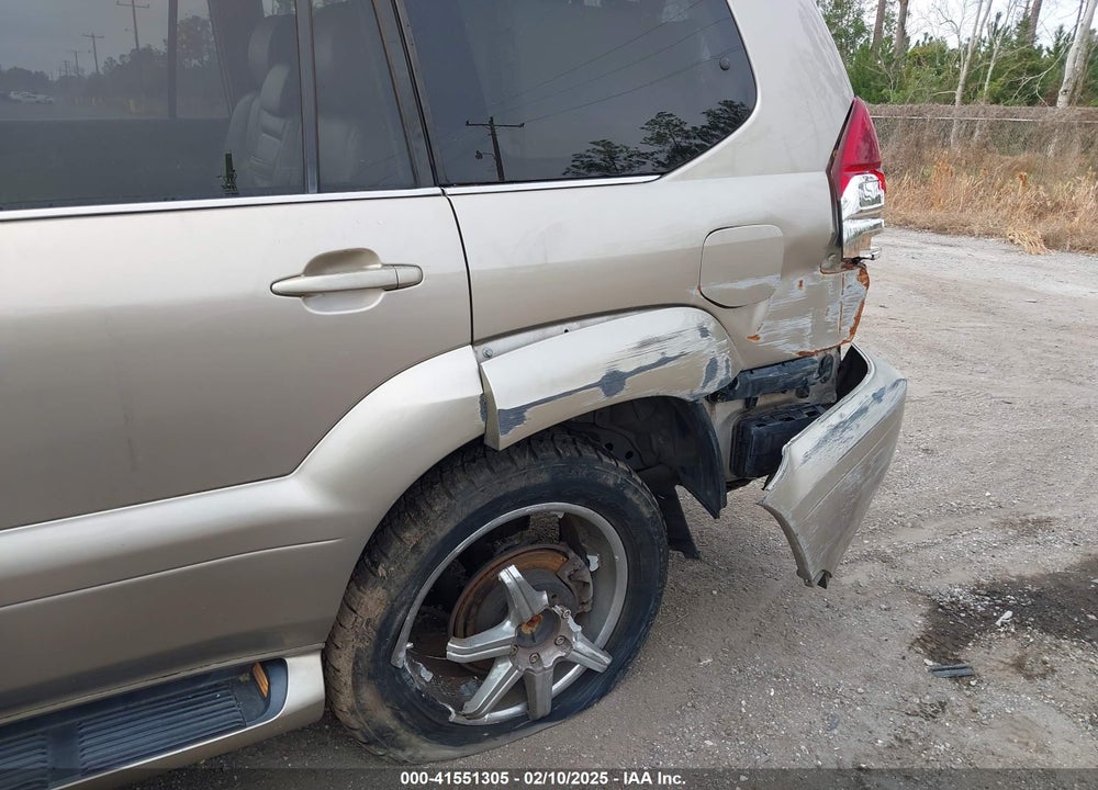 2004 LEXUS GX 470 VIN: JTJBT20X240041645