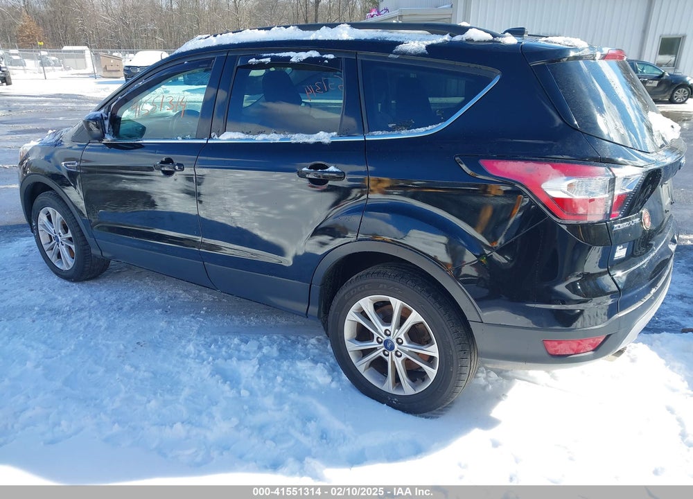 2018 FORD ESCAPE VIN: 1FMCU9GDXJUB92211