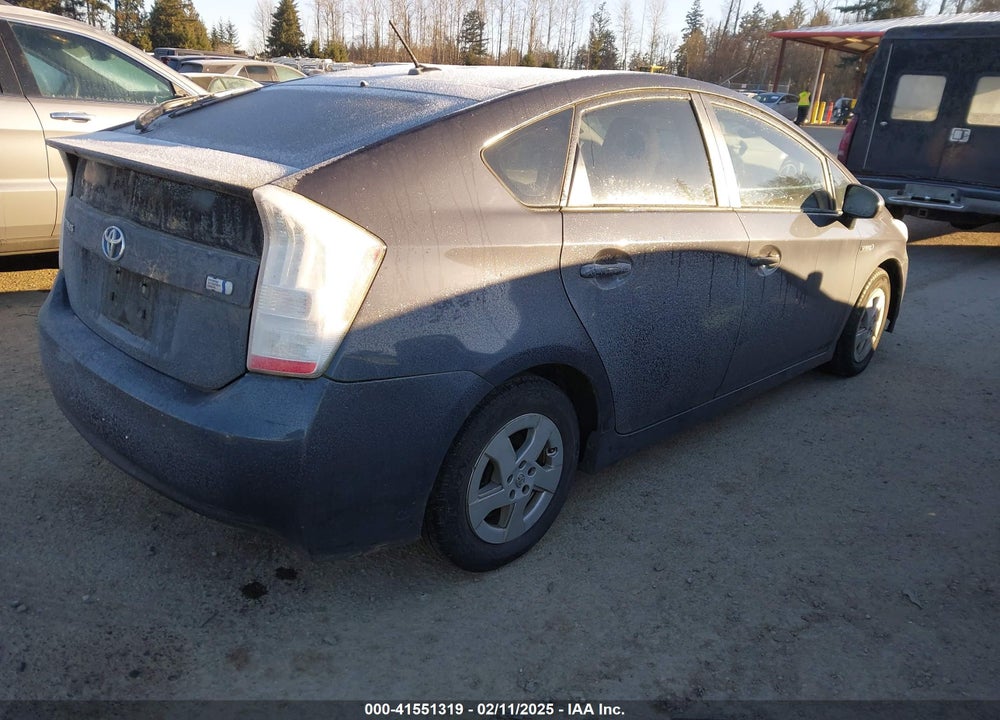 2011 TOYOTA PRIUS TWO VIN: JTDKN3DU9B5364352
