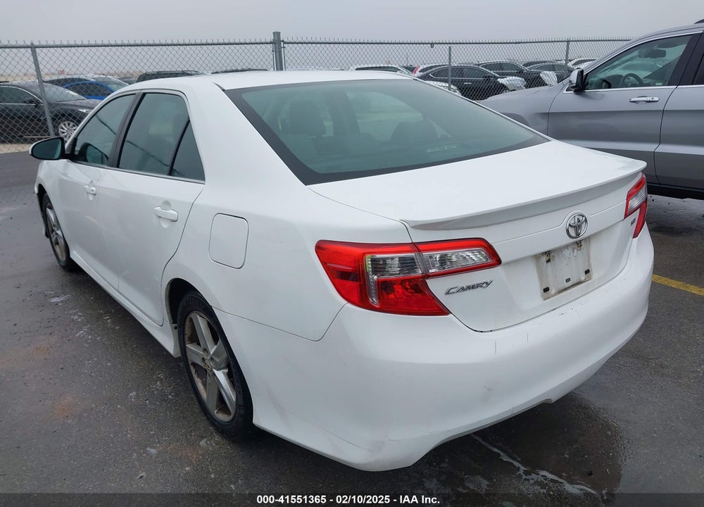 2014 TOYOTA CAMRY SE VIN: 4T1BF1FK6EU730108