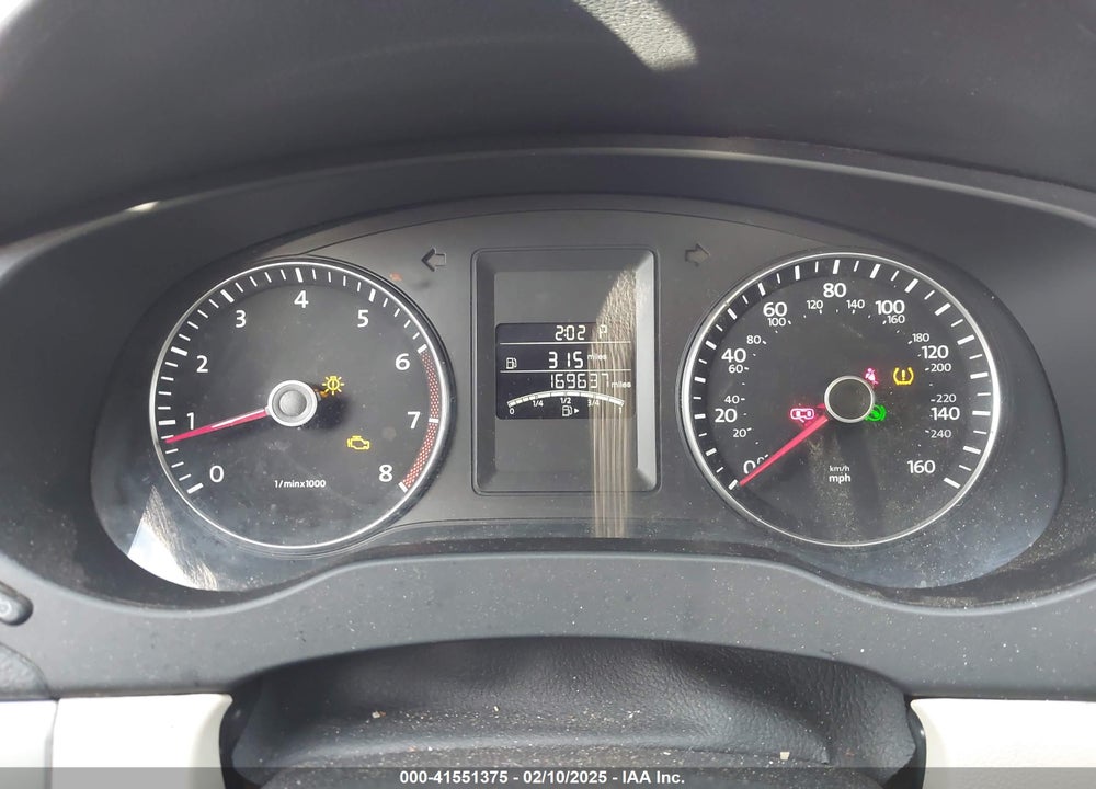 2014 VOLKSWAGEN JETTA VIN: 3VWD07AJ2EM292804