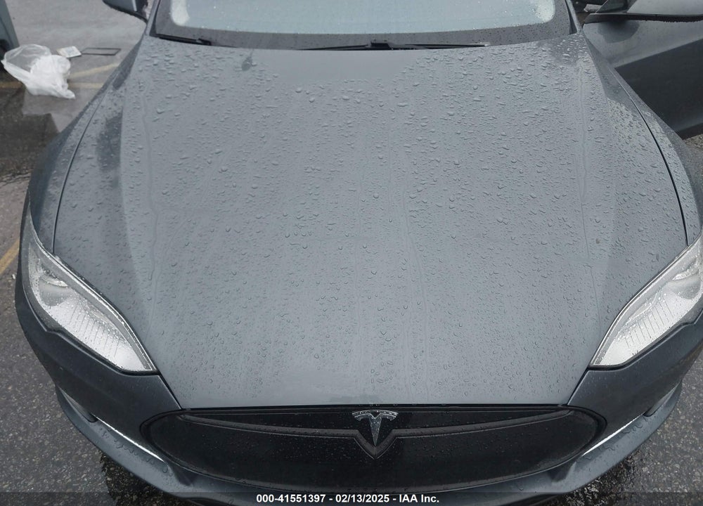 2014 TESLA MODEL S VIN: 5YJSA1H11EFP36091