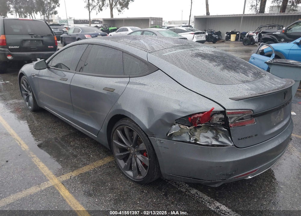 2014 TESLA MODEL S VIN: 5YJSA1H11EFP36091