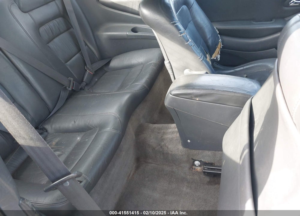 2002 HONDA ACCORD VIN: 1HGCG22562A034083