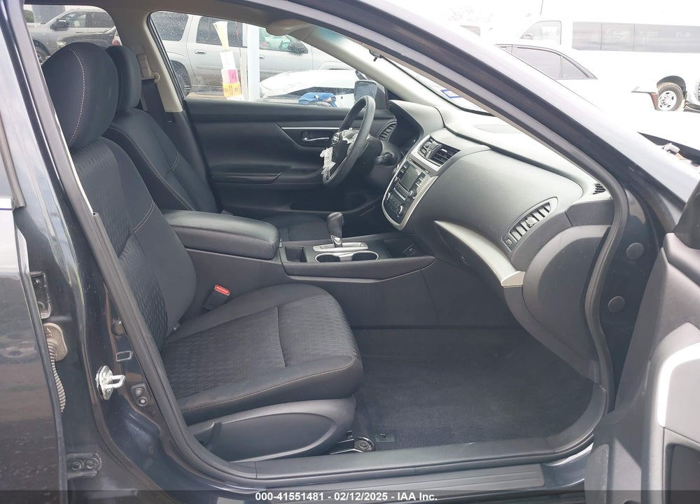 2017 NISSAN ALTIMA VIN: 1N4AL3AP7HC273333