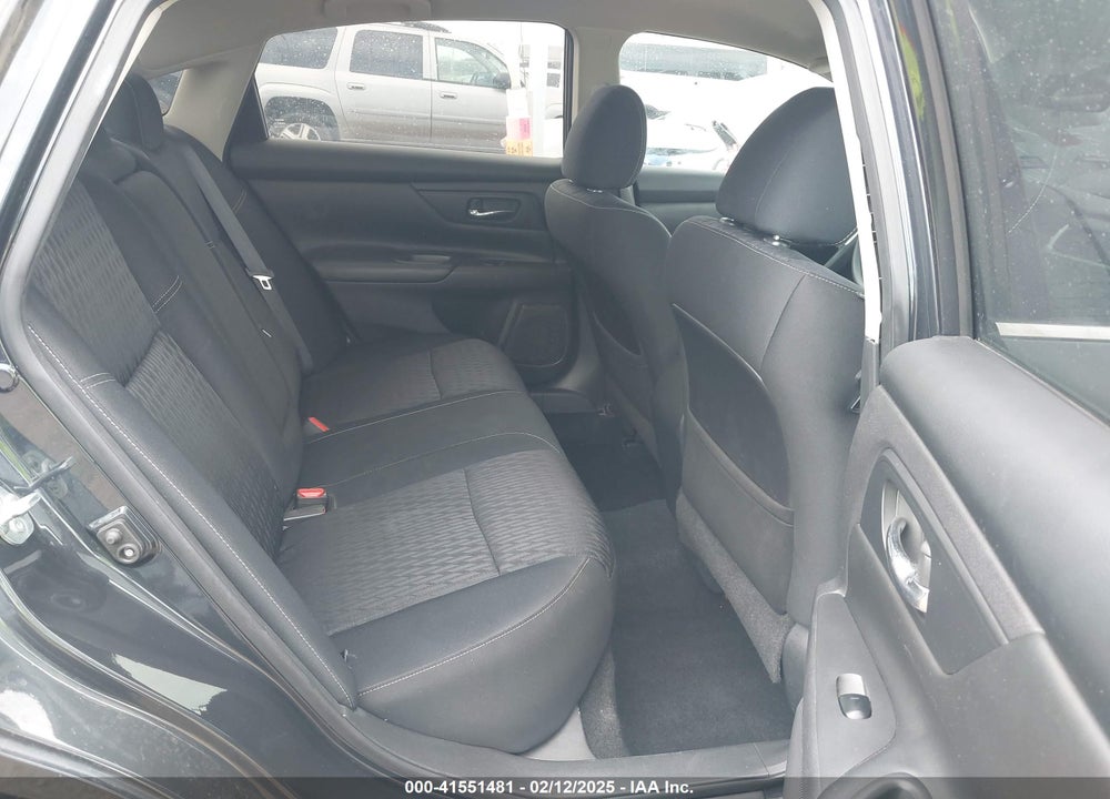 2017 NISSAN ALTIMA VIN: 1N4AL3AP7HC273333