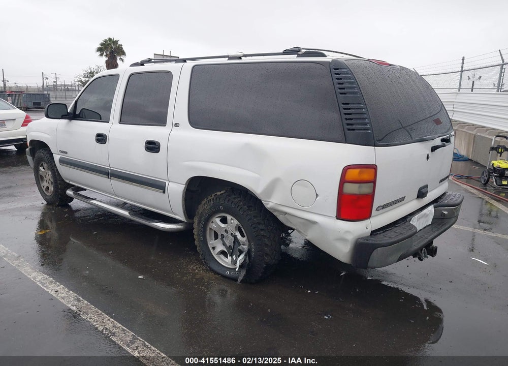 2000 CHEVROLET SUBURBAN 1500 LS VIN: 3GNEC16T3YG209560