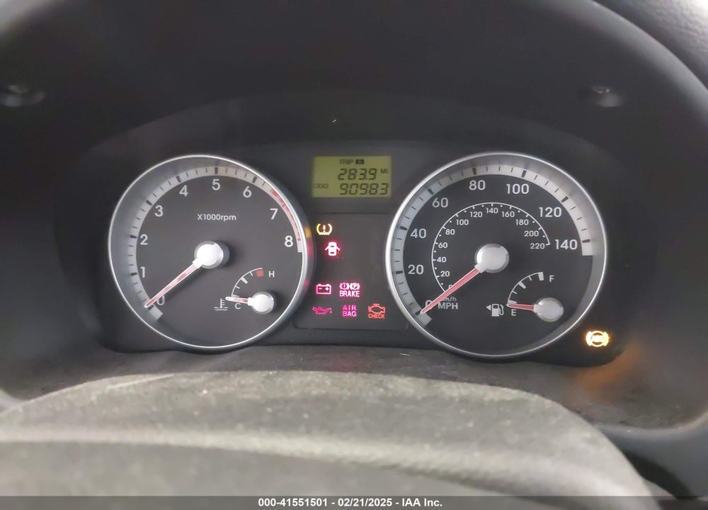 2008 HYUNDAI ACCENT VIN: KMHCN36C48U064799