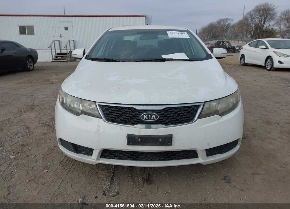 2013 KIA FORTE VIN: KNAFU4A26D5713142