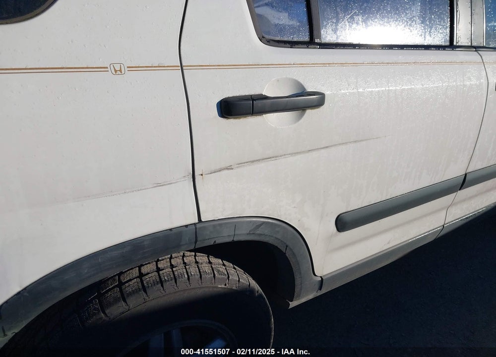 2002 HONDA CR-V LX VIN: JHLRD78462C003534