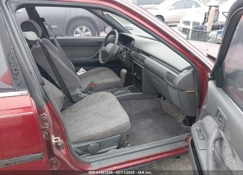 1989 TOYOTA CAMRY DLX VIN: JT2VV21E4K0059612