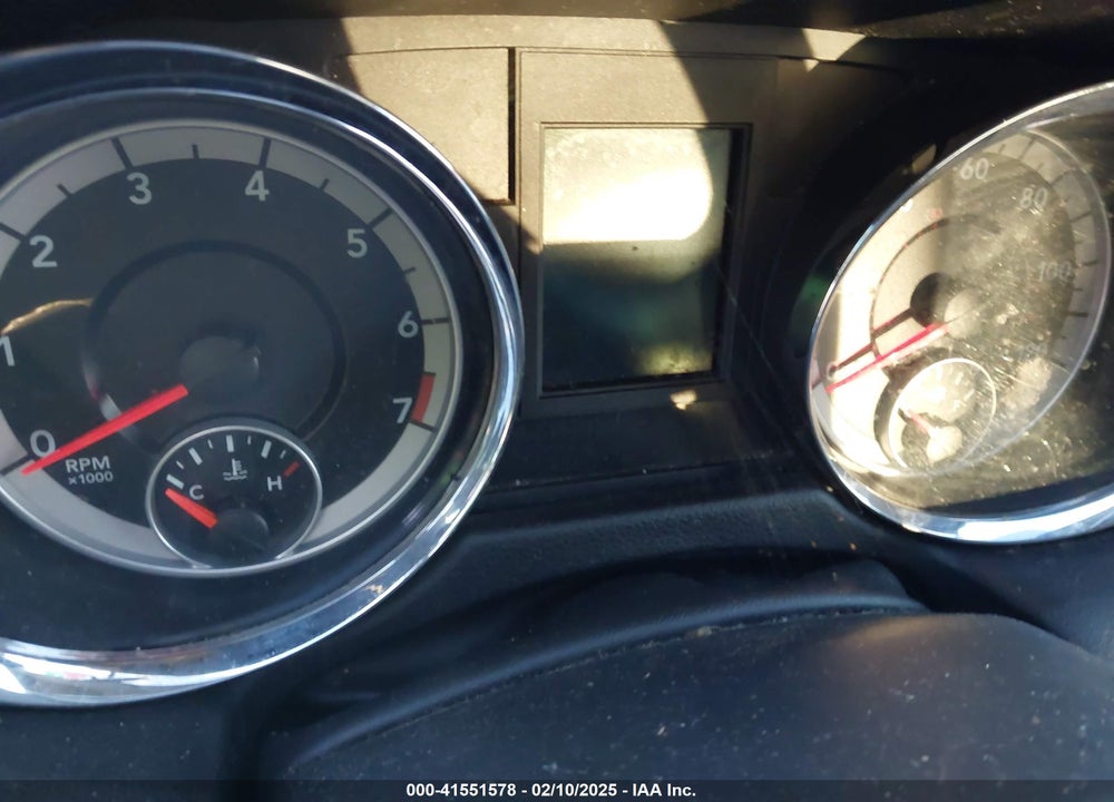 2011 DODGE GRAND CARAVAN VIN: 2D4RN5DG4BR662396