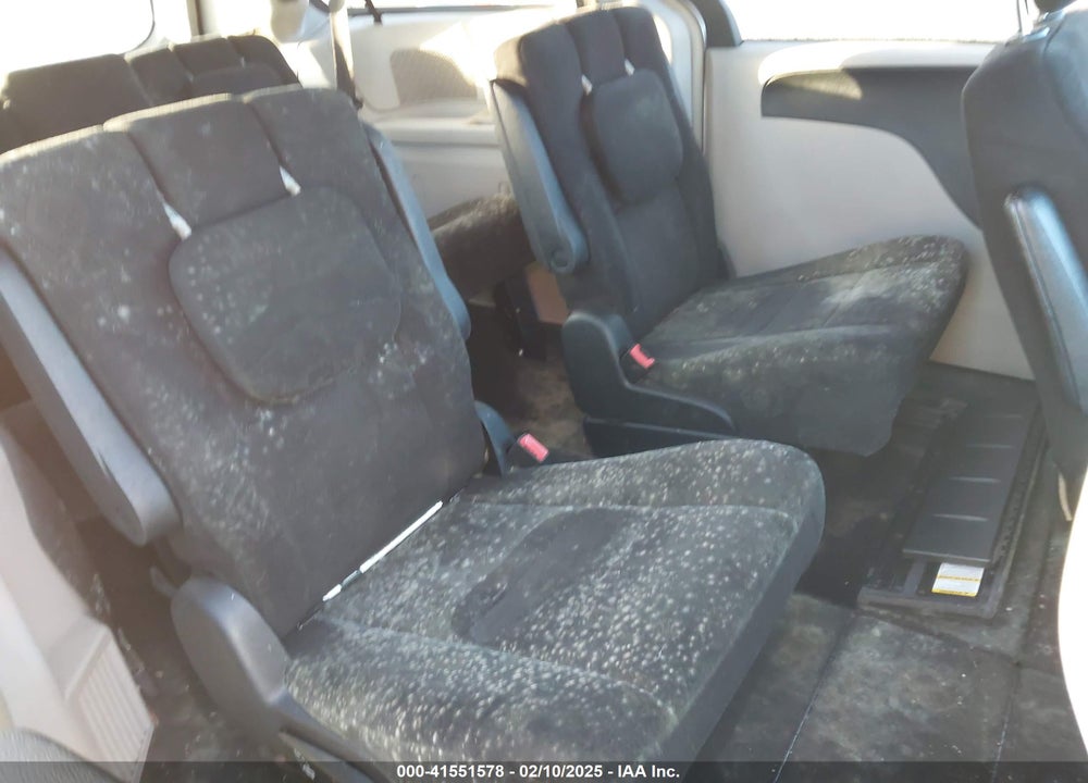 2011 DODGE GRAND CARAVAN VIN: 2D4RN5DG4BR662396
