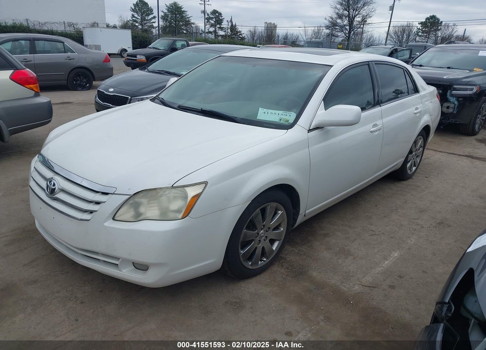 2005 TOYOTA AVALON XLS VIN: 4T1BK36B85U022322