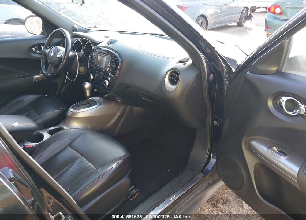 2012 NISSAN JUKE VIN: JN8AF5MV6CT110340